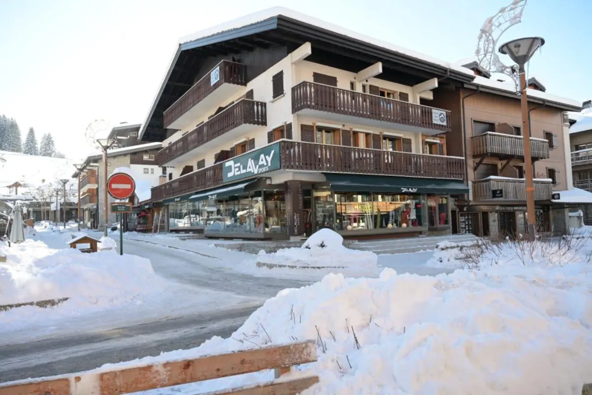 Delavay Sports, location de ski aux Gets