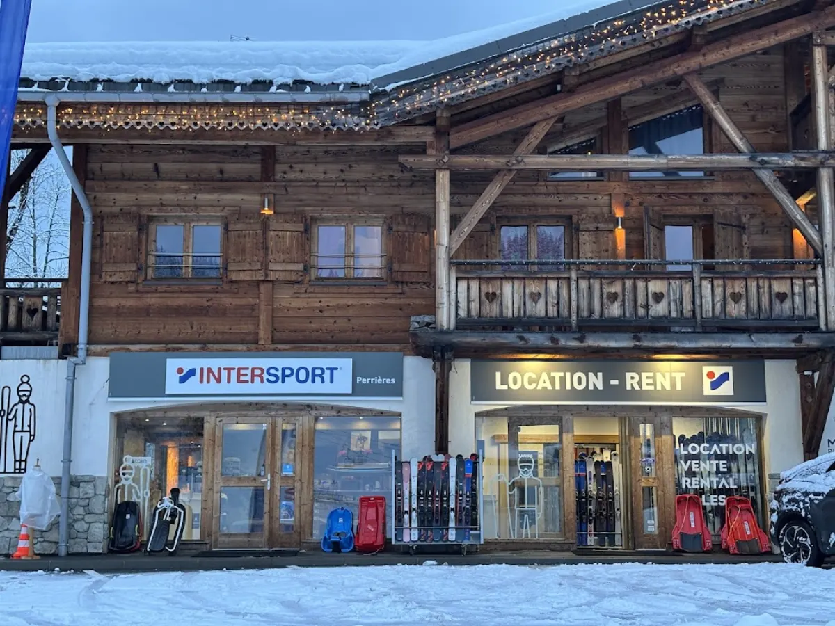 Intersport Route des Grandes Alpes, location de ski aux Gets