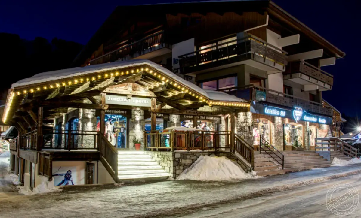 Jordan's Sports 150 Front de Neige, location de ski aux Gets