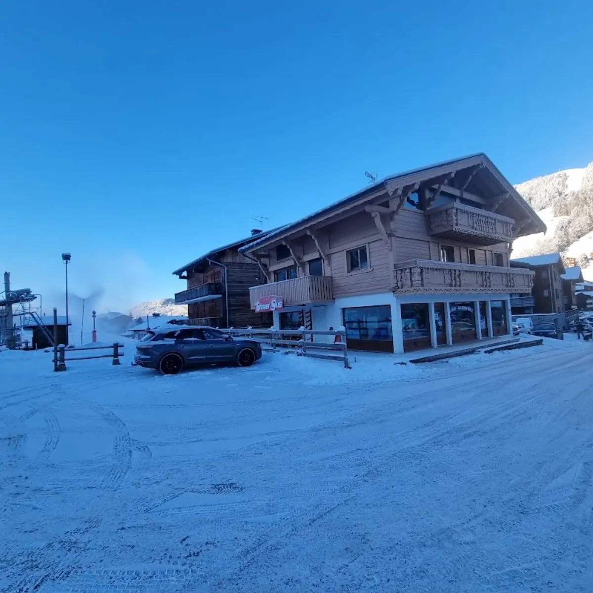 Le Grenier à Skis, location de ski aux Gets
