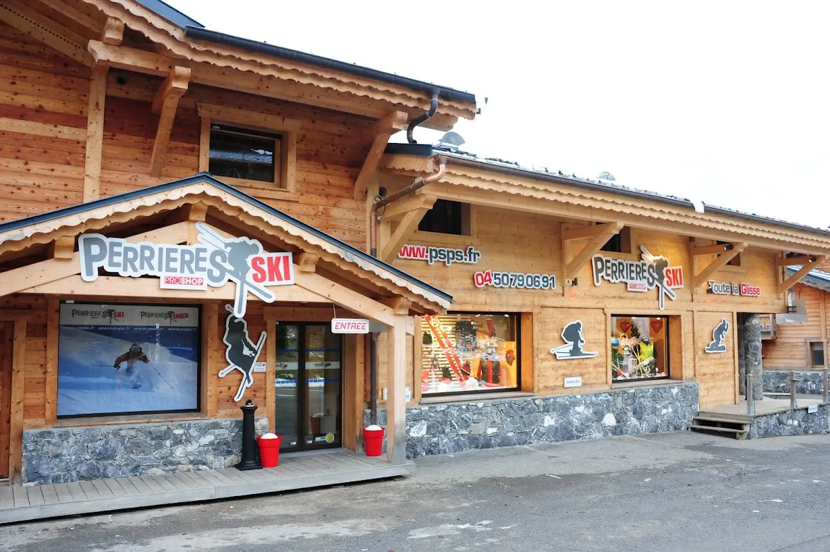Perrières Ski, location de ski aux Gets